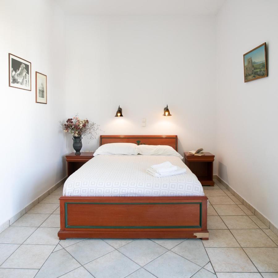 Apollon Hotel Naxos City Exteriör bild